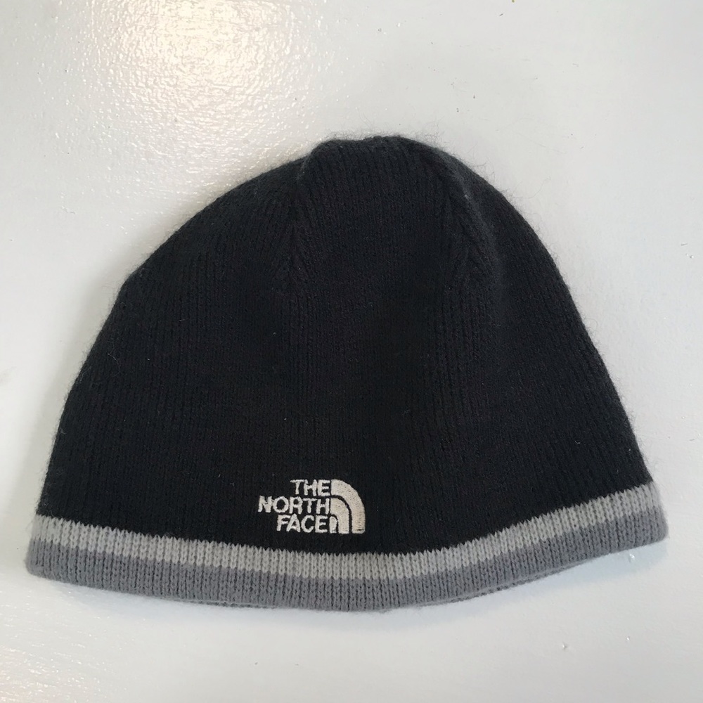THE NORTH FACE fleece lined boys winter hat
